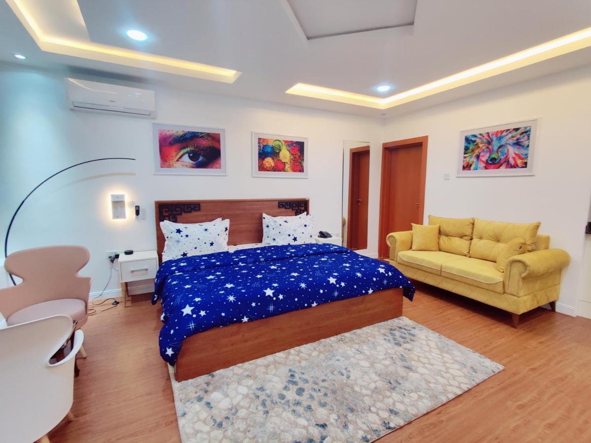 Glass Residence Abuja Exterior photo