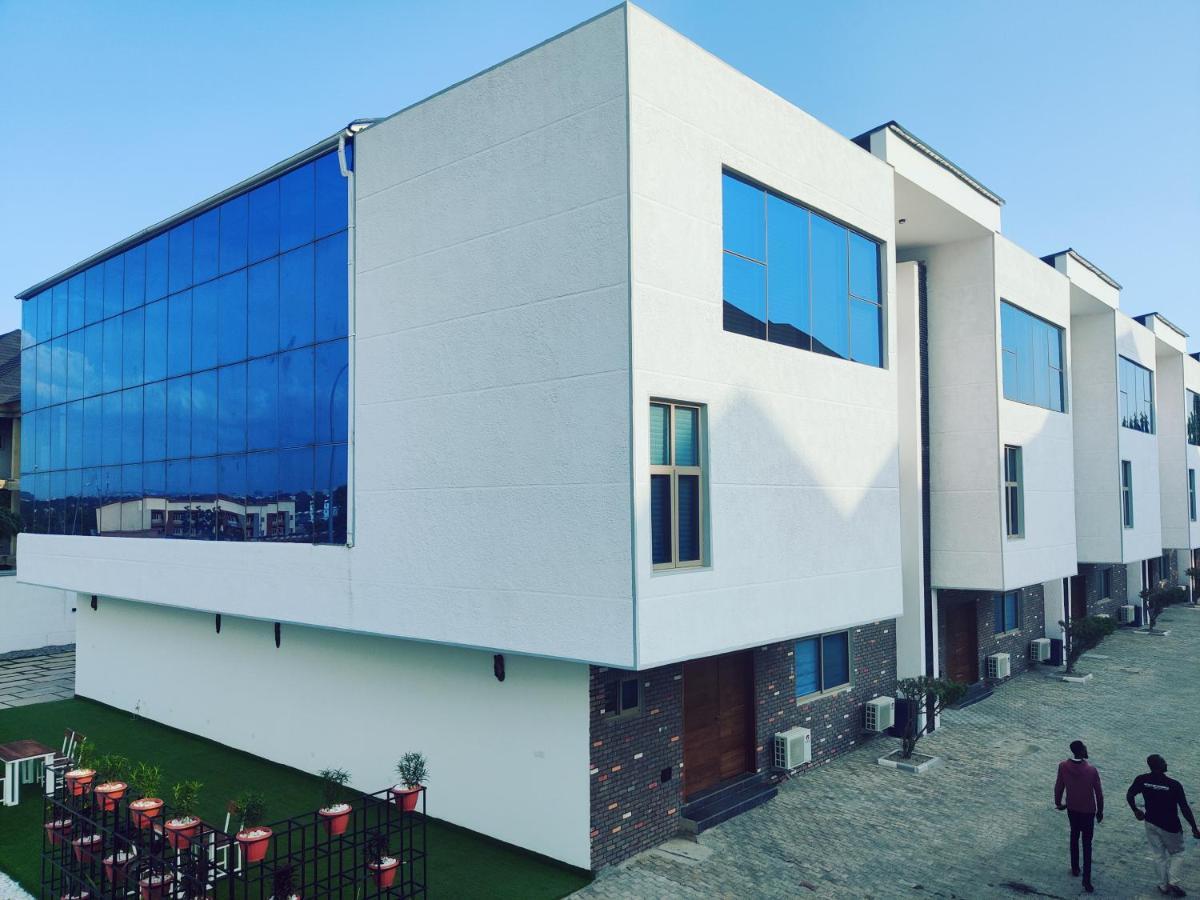 Glass Residence Abuja Exterior photo